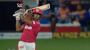 M38: KXIP vs DC – Super Sixes