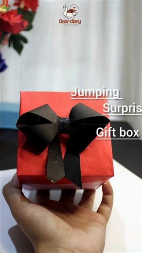 DIY jumping gift box 🎁| diy surprise box | How to make jumping gift box for birthday #diy #giftideas