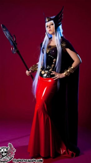 Hilda de Polaris — Um Cosplay Insano da Soberana do Gelo e do Destino🥶 #SaintSeiya #OsCavaleirosDoZodiaco #KnightsOfTheZodiac #SaintSeiyaCosplay #CavaleirosDoZodiaco #SaintSeiyaFans #SaintSeiyaAsgard #HildaDePolaris #SaintSeiyaForever #SaintSeiyaCollection #SaintSeiyaArt #SaintSeiyaLegend #SaintSeiyaBrasil #CosplaySaintSeiya #CosplayInsano #AnimeCosplay #CosplayBrasil #CavaleirosDoZodiacoCosplay #SaintSeiyaFanArt #OtakuLife #OtakuBrasil | Cosmos Infinity