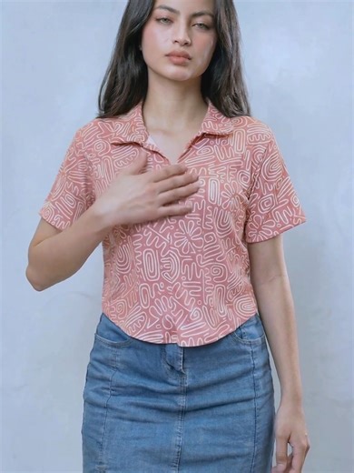 Chic and Elegant Women's Hanging Polo Crop Blouse