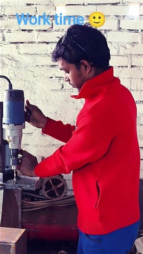 work time 🙂 #sorts #workout #waldingvairalvideo