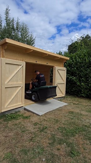 28K views · 39K reactions | Garden Workshop #fyp #foryou #foryoupage #trade #diy #garden #workshop #shed #project #reels #content #instagram #contentcreator #landscaper #surrey #gardens #uk | RKS Landscapes | Facebook
