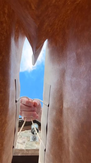 Thinking about a new furnace? Here’s why upgrading is worth it 🔥 ✔️ More consistent, even heating ✔️ Lower energy bills with better efficiency ✔️ Quieter operation ✔️ Fewer breakdowns and repair costs ✔️ Improved comfort and reliability all winter long A new furnace isn’t just heat — it’s peace of mind when temperatures drop. | Grapids Home Services, Inc.