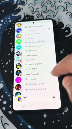 How to change status in Discord