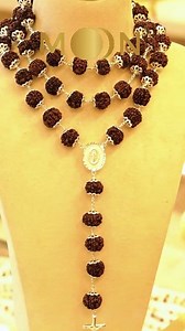746K views · 7.6K reactions | ✝️ RUDRAKSH ROSARY MALA✝️ MOON offers a variety of rosary necklaces, catering to different preferences and budgets. It's essential to recognize that rosary necklaces are more than a jewelry. #rosary #rudrakshamala #mensjewellery #jesus #catholic #prayer #mothermary #moonsilver #moonsilvertrading #moonjewellery #christianity | Moon Silver | Facebook