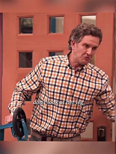 Henry Danger clip from latest episode - Exciting scene