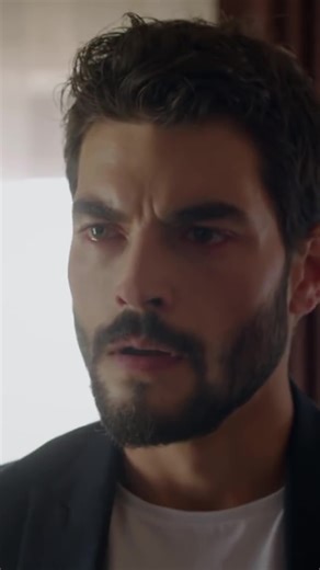 "Bilmediğimiz başka bir düşmanımız var mı?" #atv #hercai #turkishserie...