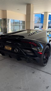 🚗 Last Call to Win! Grab a 𝐋𝐚𝐦𝐛𝐨𝐫𝐠𝐡𝐢𝐧𝐢 𝐇𝐮𝐫𝐚𝐜𝐚́𝐧 $50K CASH! 2X entries expire soon—ENTER NOW! | Freedom Street Garage