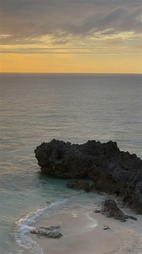 絶景【与論島】プリシアリゾートヨロンからの夕陽