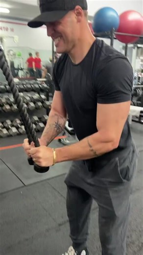 Ryan working out #ryanguzman #ryanaguzman #edmundodiaz #eddiediaz #911onfox #foxtv #guzman #workout #foryou #fyp #foryoupage