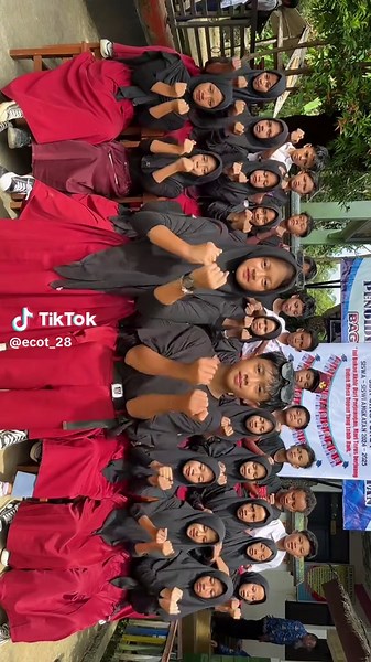 Ini lah dia Anak Keren senggol dong. #perpisahansekolah #sd #velocity #fyp #SDNCINOYONG1