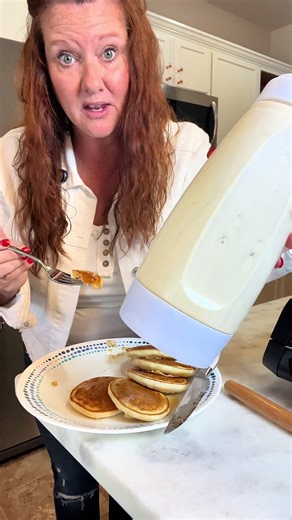 🥞 Mess-free pancakes every time! Just fill, shake & pour for the perfect stack 🍯✨ #PancakeDispenser #KitchenGadget #EasyCooking #tiktokshopcreatorpicks #spotlightfinds #Creatorlcons #SuperBrandClub #ViralOnTikTokShop #ElevatedHome #TikTokShopCyberMonday #TikTokShopBlackFriday #TikTokShopFallDealsForYou