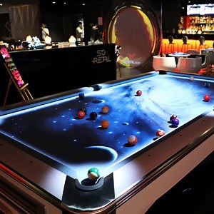 [Hot Item] Indoor Amusement Park Equipment Pool Table Digital Sport Interactive Projection Billiard Table Game Machine