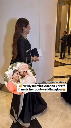 370K views · 350 reactions | Aashna Shroff is giving us serious glow goals in a black saree post-wedding to Armaan Malik. Stunning殺 #aashnashroff #bollywood #bollywoodstreetsnap #actress #fashion | Bollywood Street Snap | Facebook