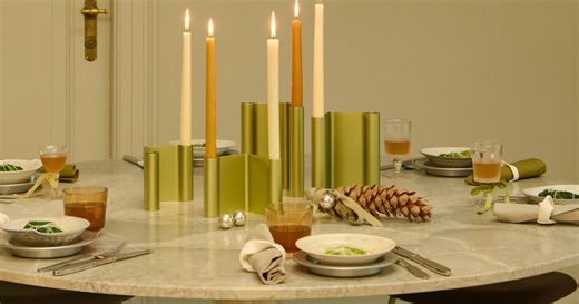 Comment dresser une table de fête élégante sans nappe ni centre de table