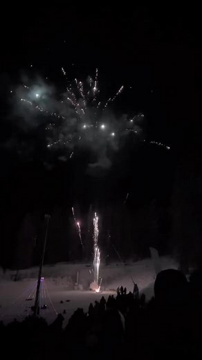 Clap de fin pour cette année 2022✨ Vous faites quoi ce soir pour le nouvel an?💗