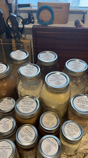 I have several seasoning labels—they are so good! We’ve been doing taco seasoning for years, but I think onion soup mix is my new favorite! These labels & more are available on my website, livingplanetfriendly.com/shop #Eco #Ecofriendly #Homemade #HomemadeKitchen #HomemadeKitchenRestock #KitchenRestock #LowWaste #EasyRecipes #Recipes | Living Planet Friendly