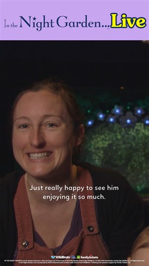 🤗 Parents are some of Igglepiggle's biggest fans! If you’re still wondering whether to book tickets for In The Night Garden Live, then watch this video put together by real mums and dads - you’ll see why their trip to the theatre was so amazing!💕 🎟️ Find your nearest venue and book your tickets now at ➡️ nightgardenlive.com before it’s too late! Pip-pip, onk-onk ☀️🍃 #NightGardenLive #IntheNightGardenLive2024 #KidsDayOut #FamilyDayOut #UKTour #KidsTheatre #FamilyActivities #Igglepiggle #UpsyD