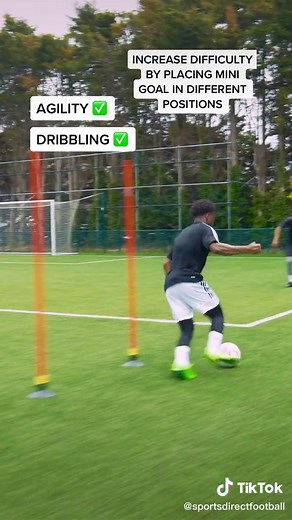 Fullback Soccer Skills Drill with Tariq Lamptey | The Trenches '22
