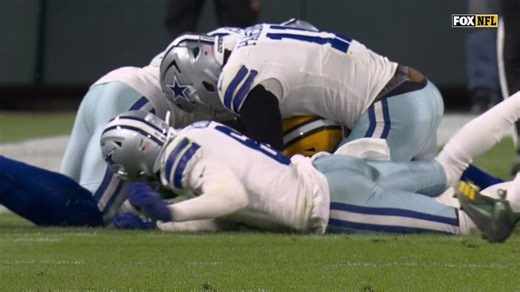 Can't-Miss Play: Aaron Jones' perfectly timed spin move sparks 30-yard gain