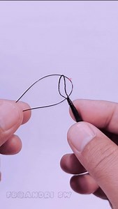 Fishing floats tend to slip down by themselves, here's how to install the float correctly and properly ‎#fishing #fishingknots #fishingtips #tutorials #tipsandtrick #reel #fyp #viral #reelsviral #reelfyp | Andri Wardani