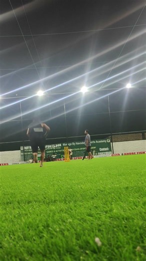 How to Bowl in Box Cricket 🏏🔥 | Easy Tricks to Take Wickets #shorts