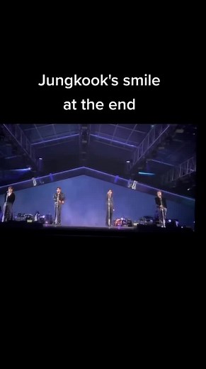 Bts... concert in Busan #bts #jungkook #taehyung #namjoon #jin #jhope #jimin #suga #btsinitaliano