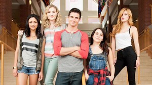 The DUFF movie as compared to the book: How many things have changed?