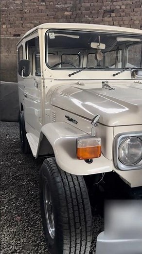 FJ40 Land Cruiser | Best Classic 4x4 for Off-Roading 2025
