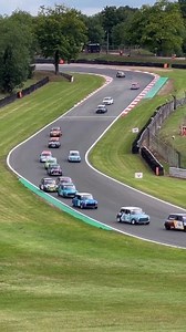 Mini Track Day 🏁💪🚩 Video: @mini7racingclub . #race #racecars #racecar #mini #minicooper #racing #classicmini #classiccar #austinmini #rovermini | Mini Cooper Club