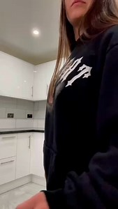 Clapping those cheeks 😅 | Arron Crascall