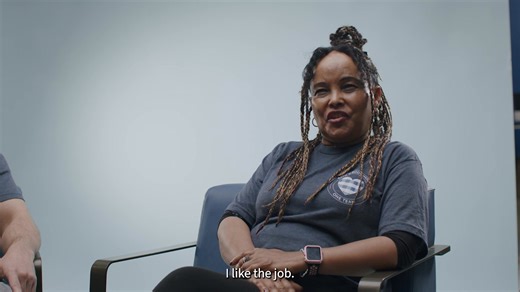 Join Bath & Body Works in our Temperature Controlled Distribution Centers as a Seasonal Warehouse Associate. Apply Today! | Bath & Body Works