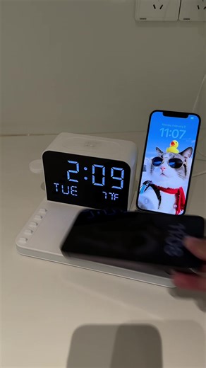 Ultimate 7-in-1 Charging Station for iPhone