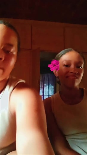 Nikie (@nikie0612)’s videos with original sound - 00.13.h
