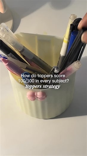 Cansu ₊˚⊹ on Instagram: "🌷 Step 1: Master Concepts (Not Just Notes) Toppers don’t memorize blindly — they understand first, then they memorize. • Break topics into simple ideas • Connect chapters • Ask “why?” for every concept ⸻ 🌷 Daily Toppers’ Routine 1. Concept Block (30 mins) • Read textbook + class notes • Highlight only key terms • Make short bullet-notes • Clear doubts the same day 2. Practice Block (45 mins) • Solve past-year papers • Write answers using stepwise methods • Attempt ques
