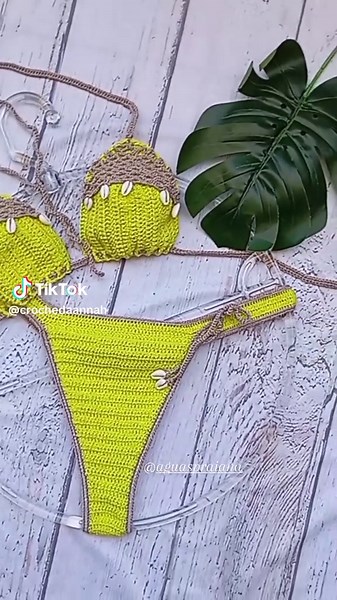 Biquíni de Crochê: Estilo e Exclusividade na Praia