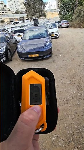 Flipper Zero opens Tesla Charge Port #tesla #Shorts #flipperzerohacking