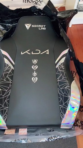 New! #fyp#oddlysatisfying #secretlab #gamingsetup#gamingchair#pcgamer#kawaii#kda#pcsetup#unboxing#weeb#gaminglife#battlestation#pcmasterrace#gaming