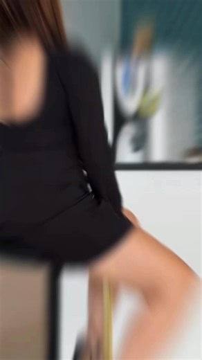 1.6M views · 40K reactions | ¿Qué haces? 殺✨.. #tvhost #tv #host #telemundo #love #goals #Love #television #tvshow #conductoradetv #presentadora #reality #show #morningshow #miami #hoydía | Penélope Menchaca | Facebook