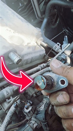 Toyota 2015 GLi Cam Sensor Remove 🔧 Engine Problem Solve! #youtubeshorts #trending #foryou