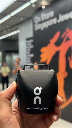 Ivan Kuek 🇸🇬 Singapore on Instagram: "Thank you @orp_singapore for the exclusive preview of the new On Store Singapore at Jewel Changi Airport! I can’t wait for the grand opening on 12th July! Having visited the store in LA and Tokyo, I have to say the Singapore store is way bigger and nicer! It’s all in the details… running tops with strategically placed holes to pin your bib, Swiss engineered shoes, compactor storage system to store the shoes as well as shoe horn and slippers in the fitting 