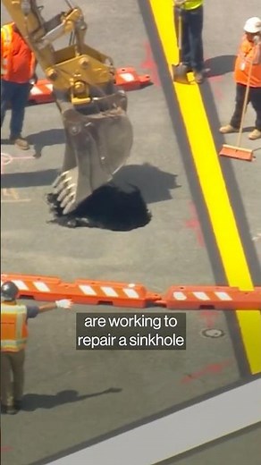 Sinkhole in NYC Delays Flights at LaGuardia Airport