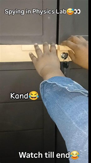 Us in Physics lab 😂😅 #ytshort #physicslab #physics #funny #mastivlog
