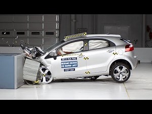 2012 Kia Rio moderate overlap IIHS crash test