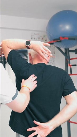 Mobilize the shoulder joint: Effective exercises to relieve pain when raising your arm