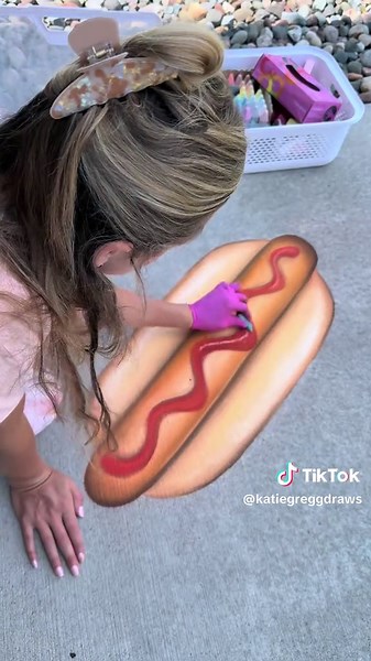 Chalk Art Hotdog: Unreasonably Talented Street Drawing