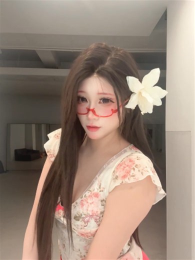 私が〜みせてあげる〜@biyy0751n77 #優勝 #可愛い #fypシ゚viral🖤tiktok #fyp #綺麗 #ダンス #セクシー