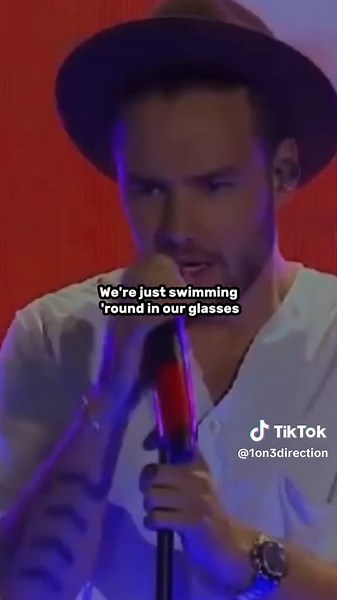 One Direction A.M. - Song Lyrics and Translation