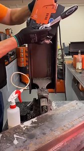 Sometimes it not about being the biggest.... so today is the smallest Mag Drill Monday yet..... With the KBC36 Magforce you have not only FEINs but the industries smallest magdrill, with variable speed and reverse, available! Yet despite is diminutive size, being only 169mm tall, it can drill upto 36mm core and have the ability to tap and countersink in those compact areas. If you want to see it for yourself and be impressed by the power such a small thing can give then message for a demo and al