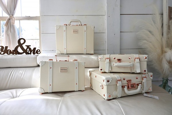 Personalized Wedding Keepsake Box. Wedding Petite Trunk. Keepsake Suitcase. Designed in Spain. by Daisy Fields - Etsy